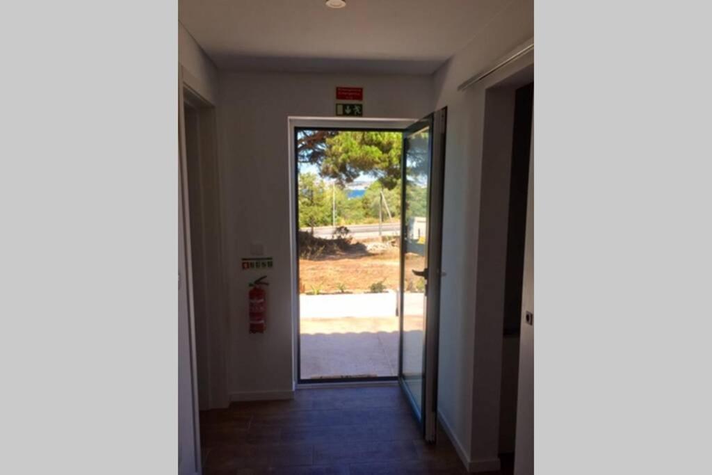 Caparica Beach Villa Trafaria Εξωτερικό φωτογραφία