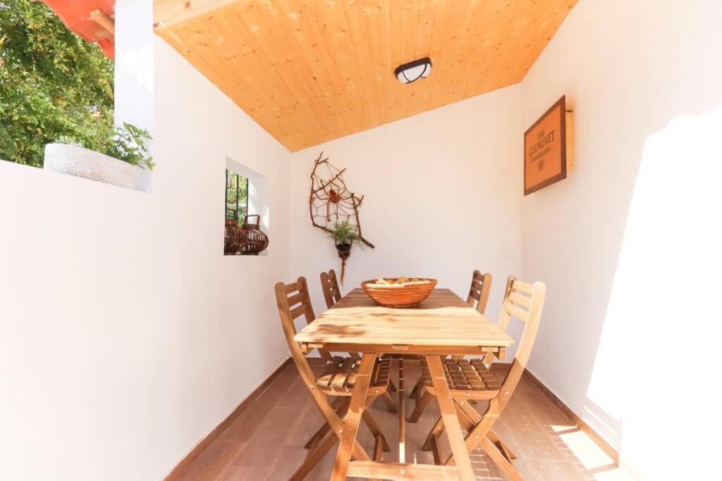 Caparica Beach Villa Trafaria Εξωτερικό φωτογραφία